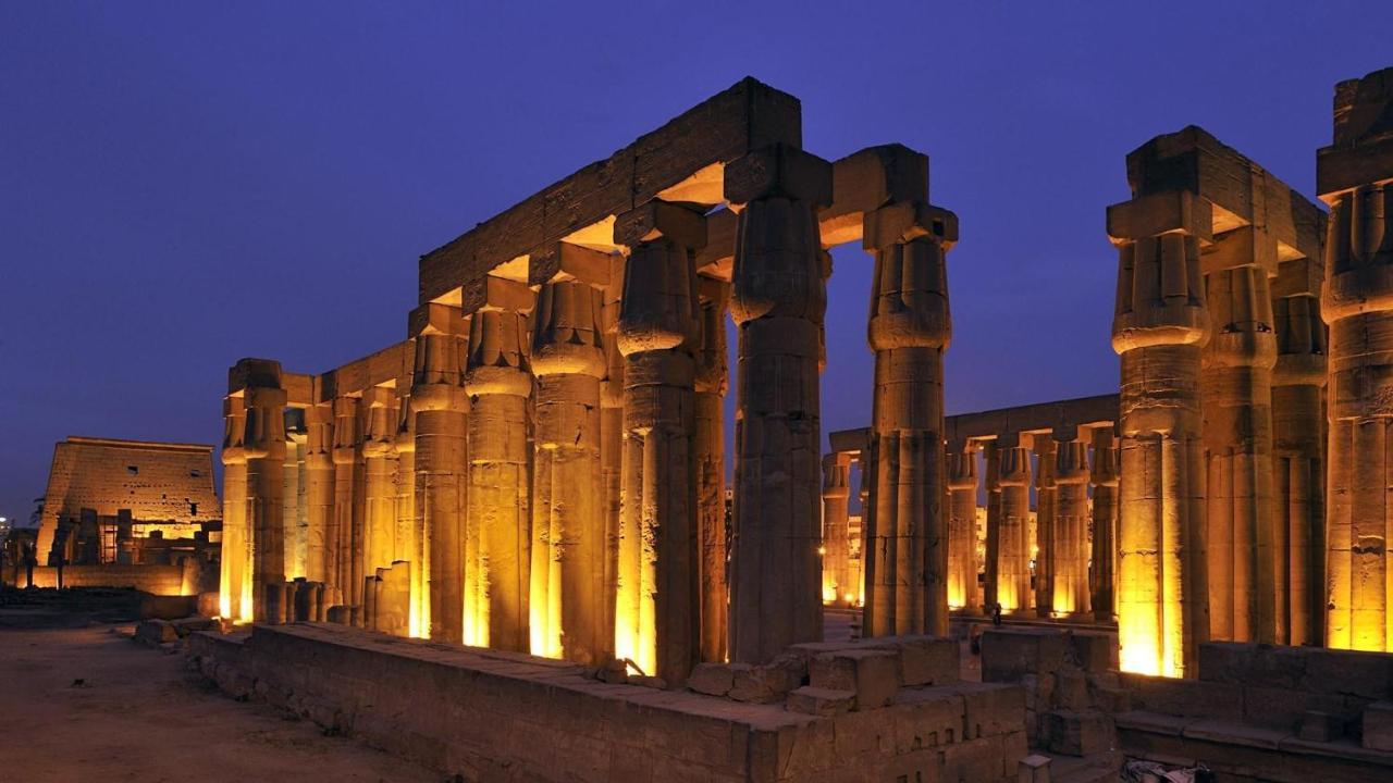 Royal Home Luxor Nile View Bagian luar foto